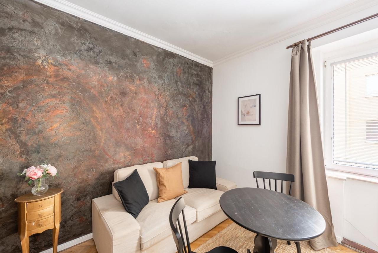 Crystal Apartment Прага Экстерьер фото